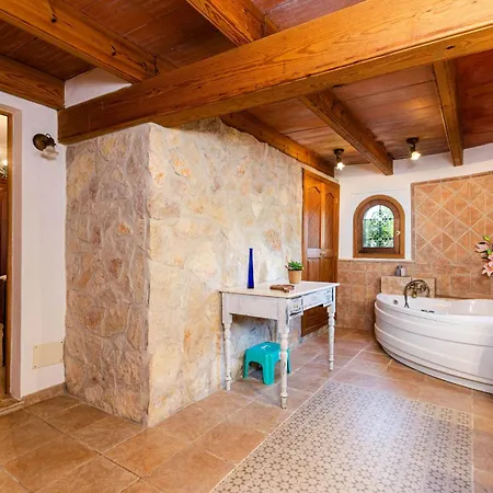 Yourhouse Es Canyar Selva (Mallorca)